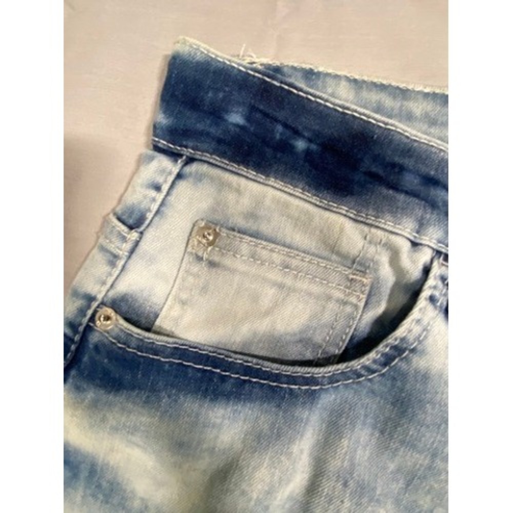 Southpole Mens Slim Fit Acid Wash 12" Denim Shorts Light Blue Size 34 Y2K - Picture 7 of 12